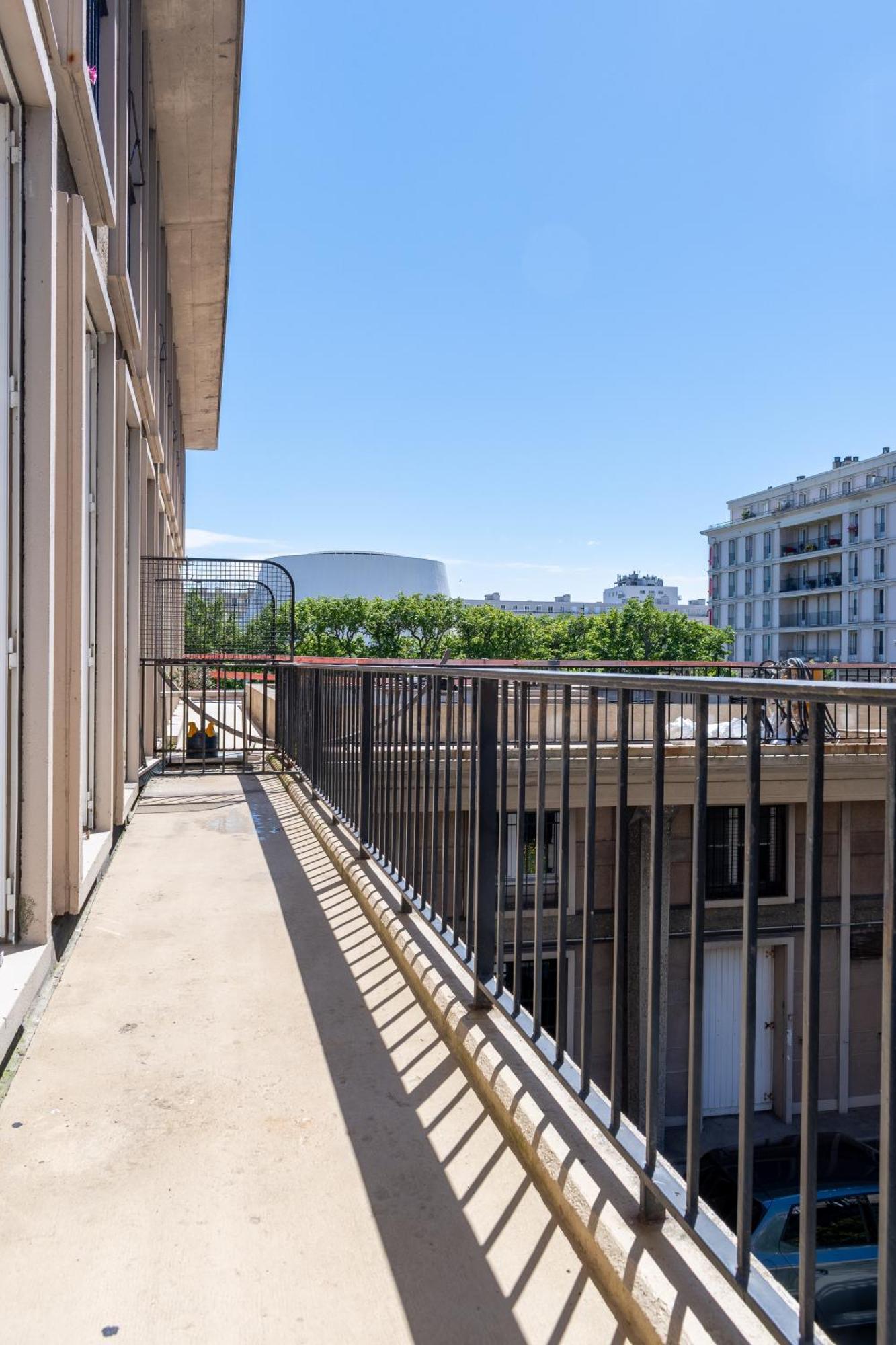Apartment Perret *